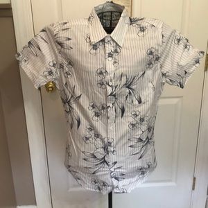 Haggar patterned button up